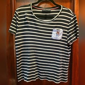 Tommy Hilfiger t-shirt with front pocket/brand emblem detail